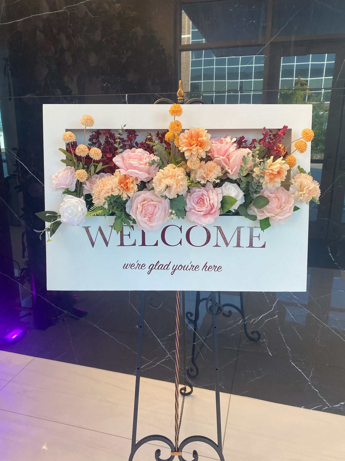 WELCOME FLOWER BOX
