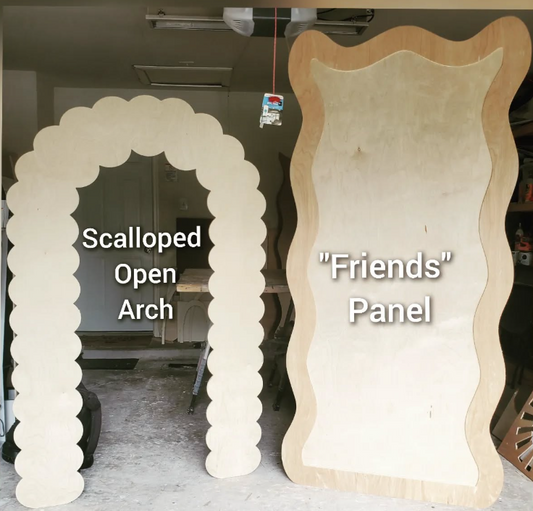 Wavy Frame “Friends” Panel